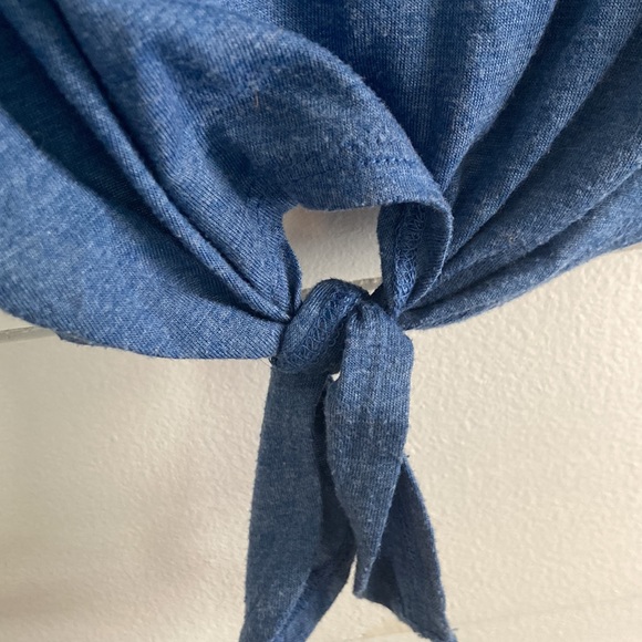 Forever 21 | Blue Crop Top - Picture 5 of 5